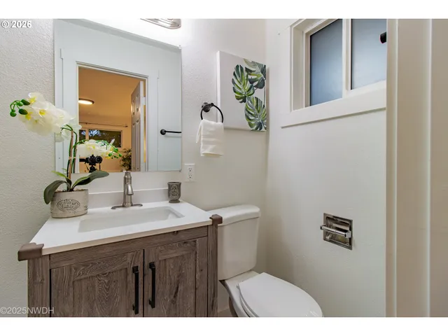 $599,999 | 1682 Hemlock Street, Eugene, OR 97404