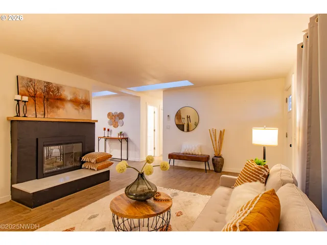 $599,999 | 1682 Hemlock Street, Eugene, OR 97404