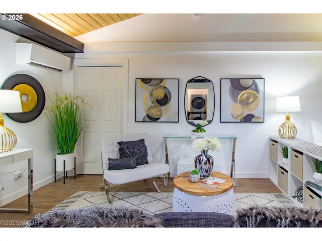 $599,999 | 1682 Hemlock Street, Eugene, OR 97404