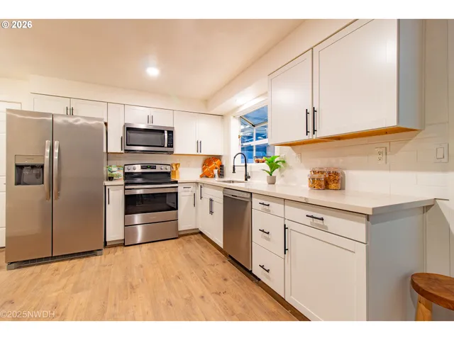 $599,999 | 1682 Hemlock Street, Eugene, OR 97404