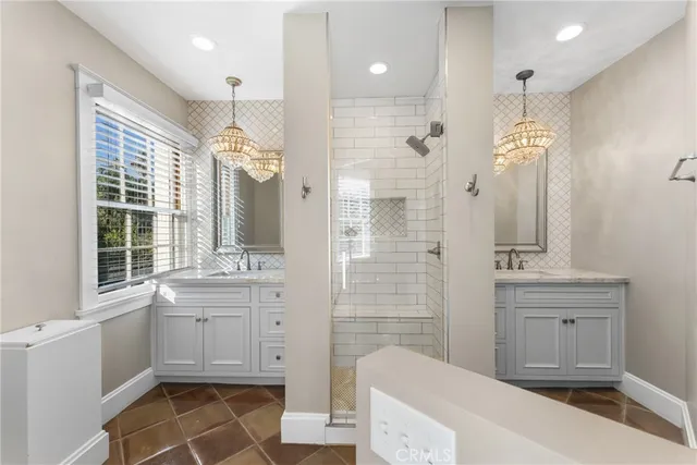 $8,000 | 1205 West Highland Avenue, Redlands, CA 92373