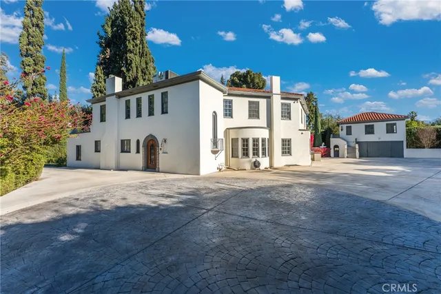 $8,000 | 1205 West Highland Avenue, Redlands, CA 92373