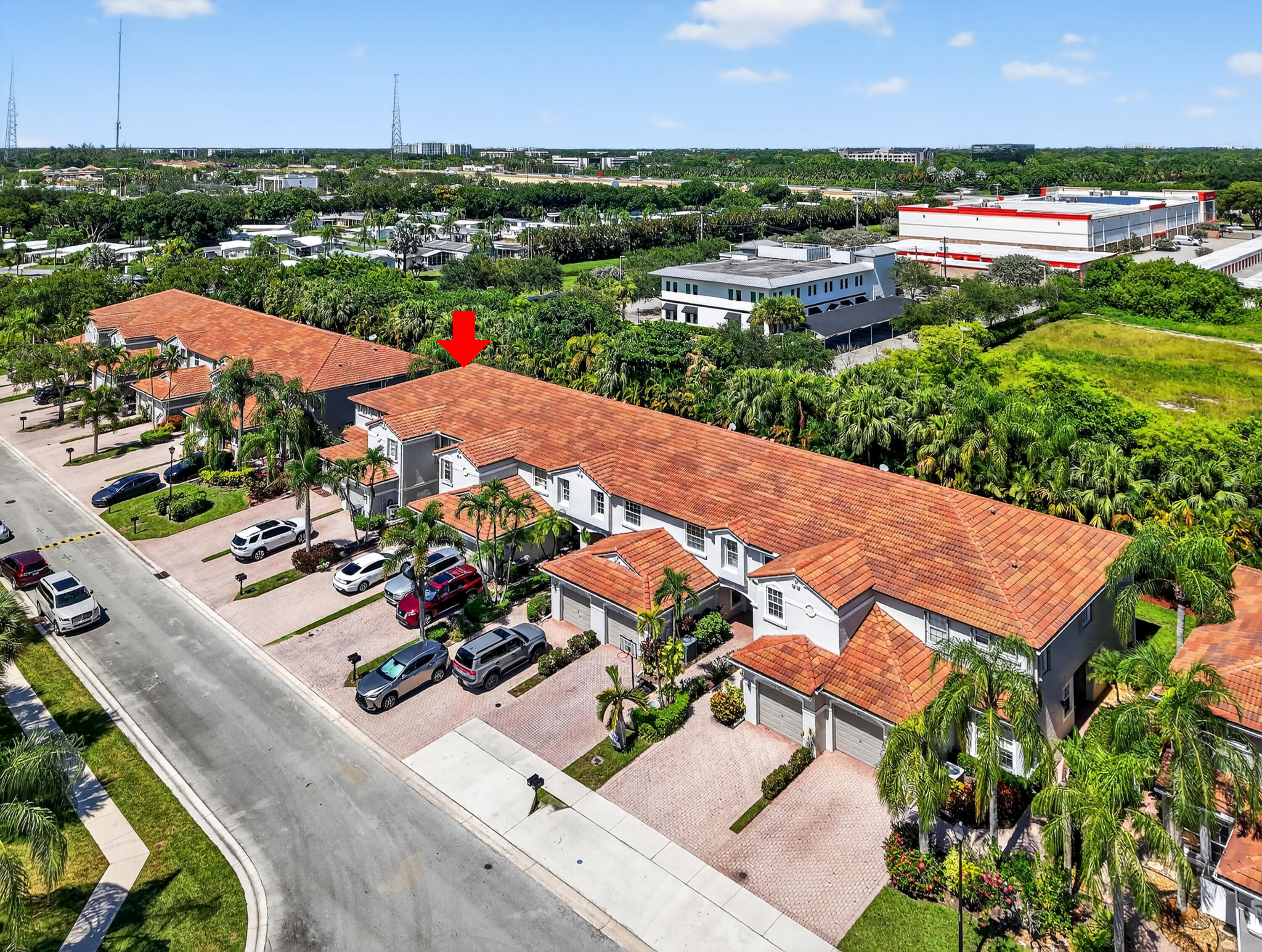 21048 Vía Eden Boca Raton, FL 33433 - Photo 39 of 53 an aerial view of residential houses and city view
