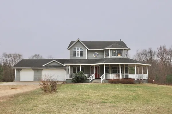 $699,000 | W7445 County Road G, Pardeeville, WI 53954