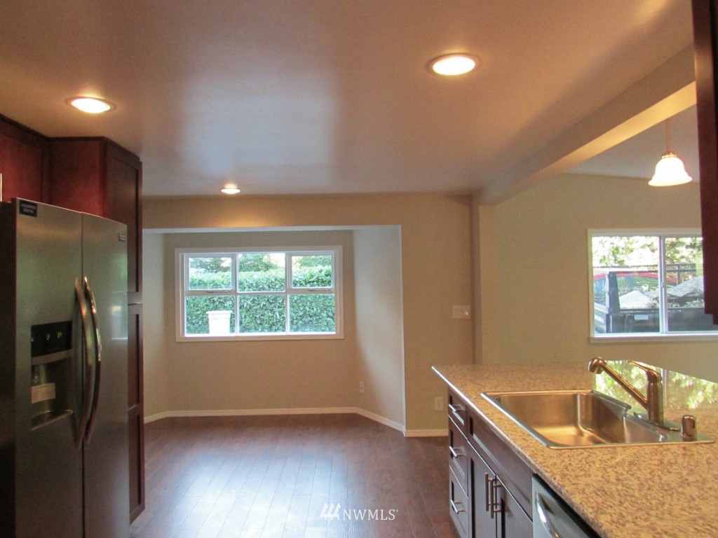21135 Military Road South SeaTac, WA 98198 - Photo 4 of 19 Gallery Image 4