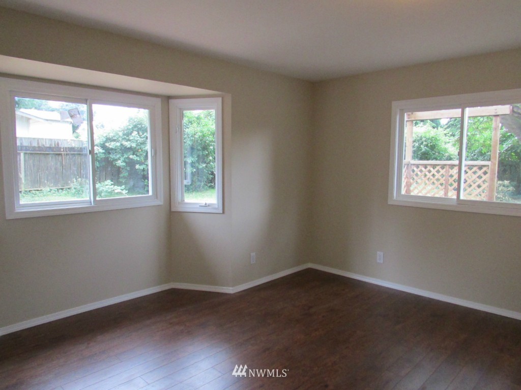 21135 Military Road South SeaTac, WA 98198 - Photo 10 of 19 Gallery Image 10