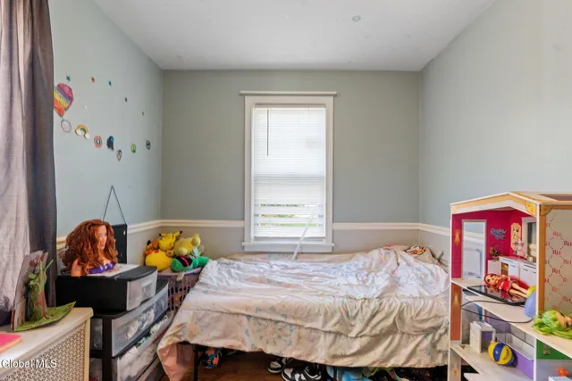 $259,900 | 104 Rotterdam Street, Rotterdam, NY 12306