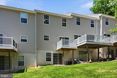 $449,900 | 16 Linda Lane, Aston, PA 19014