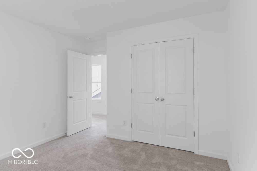 15958 Meadow Frost Court Fishers, IN 46037 - Photo 28 of 43