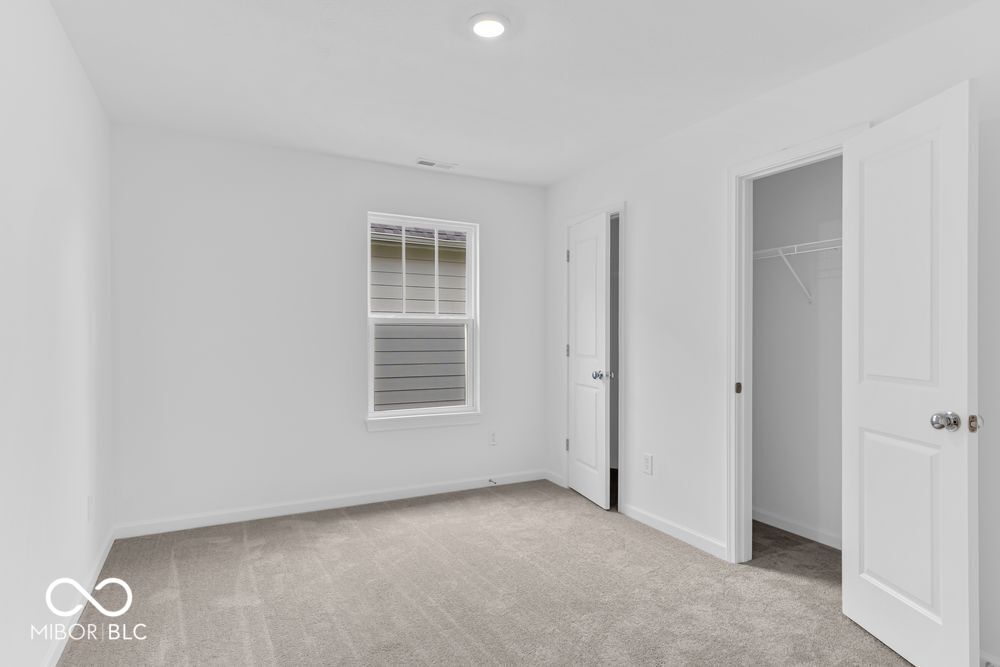 15958 Meadow Frost Court Fishers, IN 46037 - Photo 29 of 43