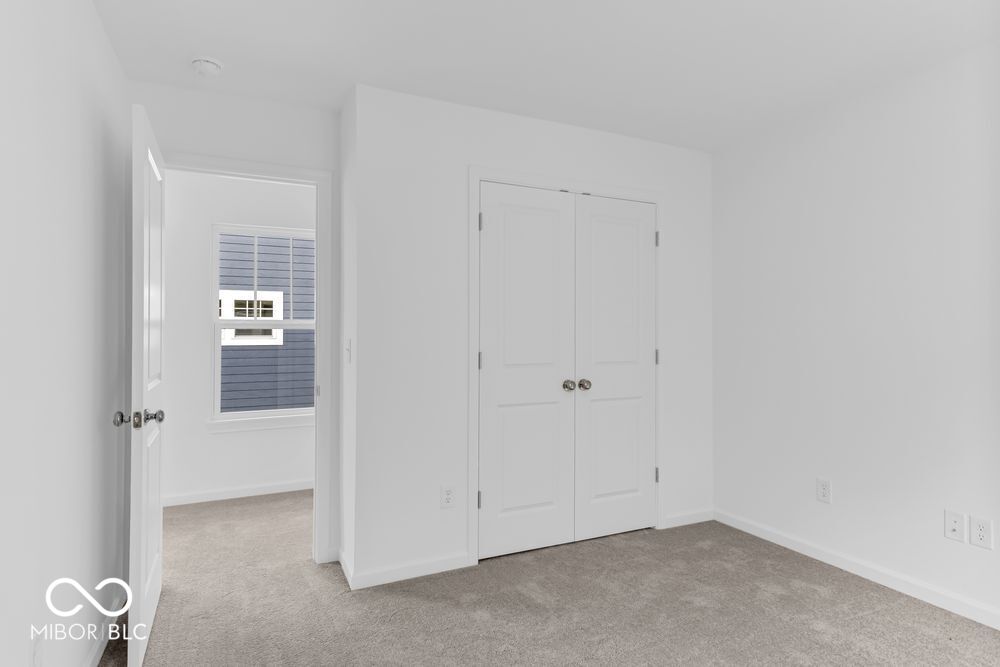 15958 Meadow Frost Court Fishers, IN 46037 - Photo 31 of 43