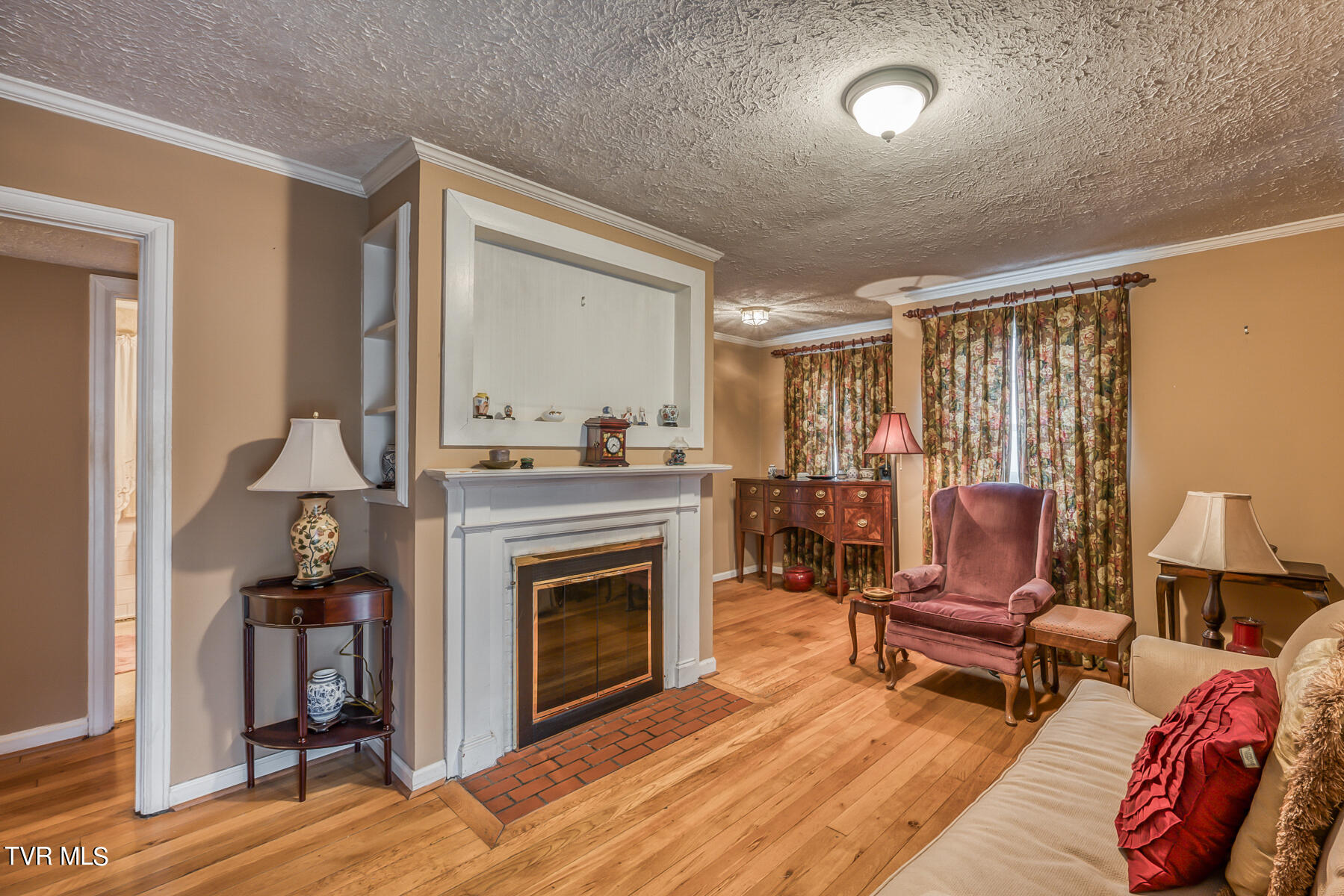 1024 Columbia Road Bristol, TN 37620 - Photo 4 of 19 1024 Columbia Rd 4