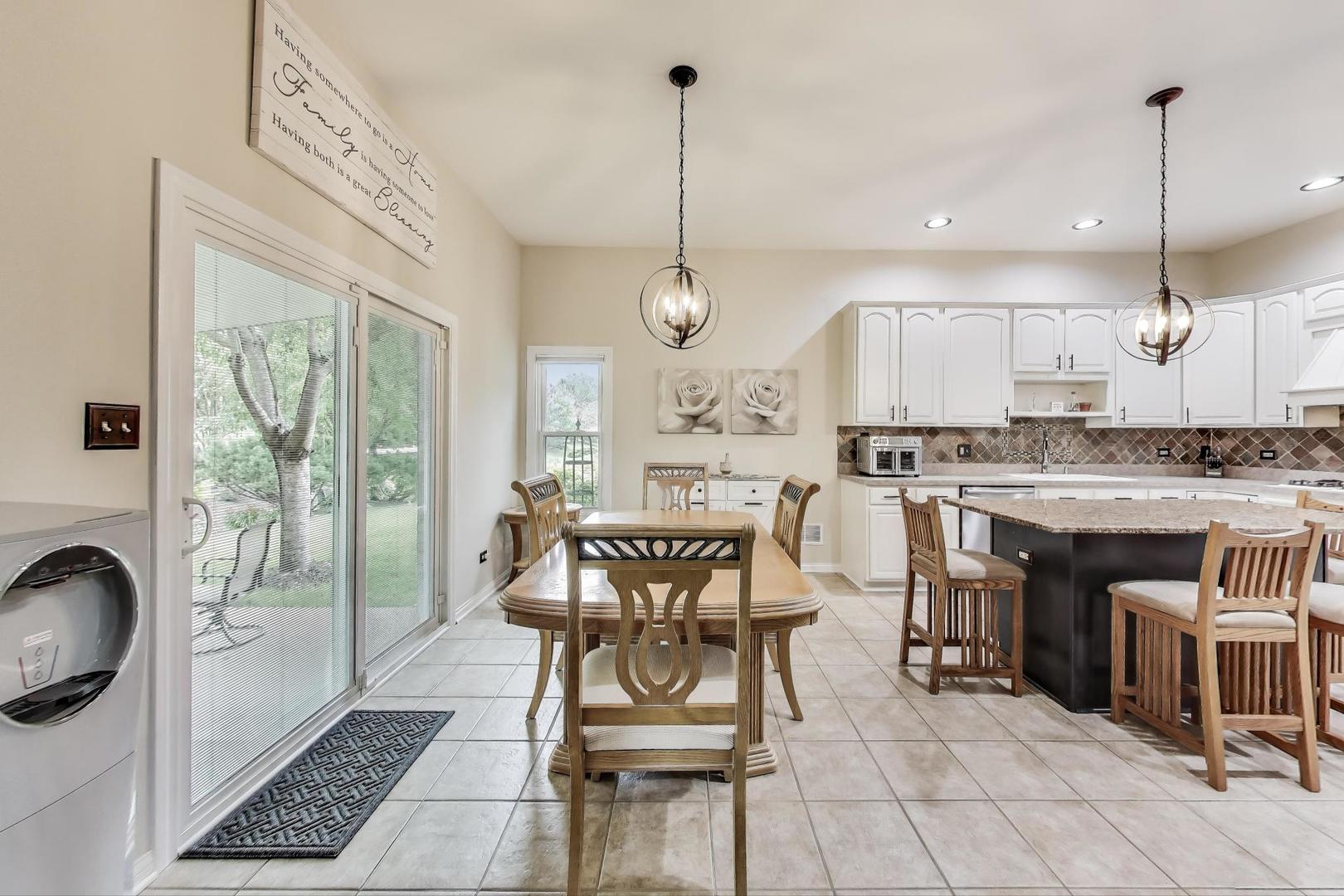21973 Rosemary Road Frankfort, IL 60423 - Photo 15 of 48 Gallery Image 15
