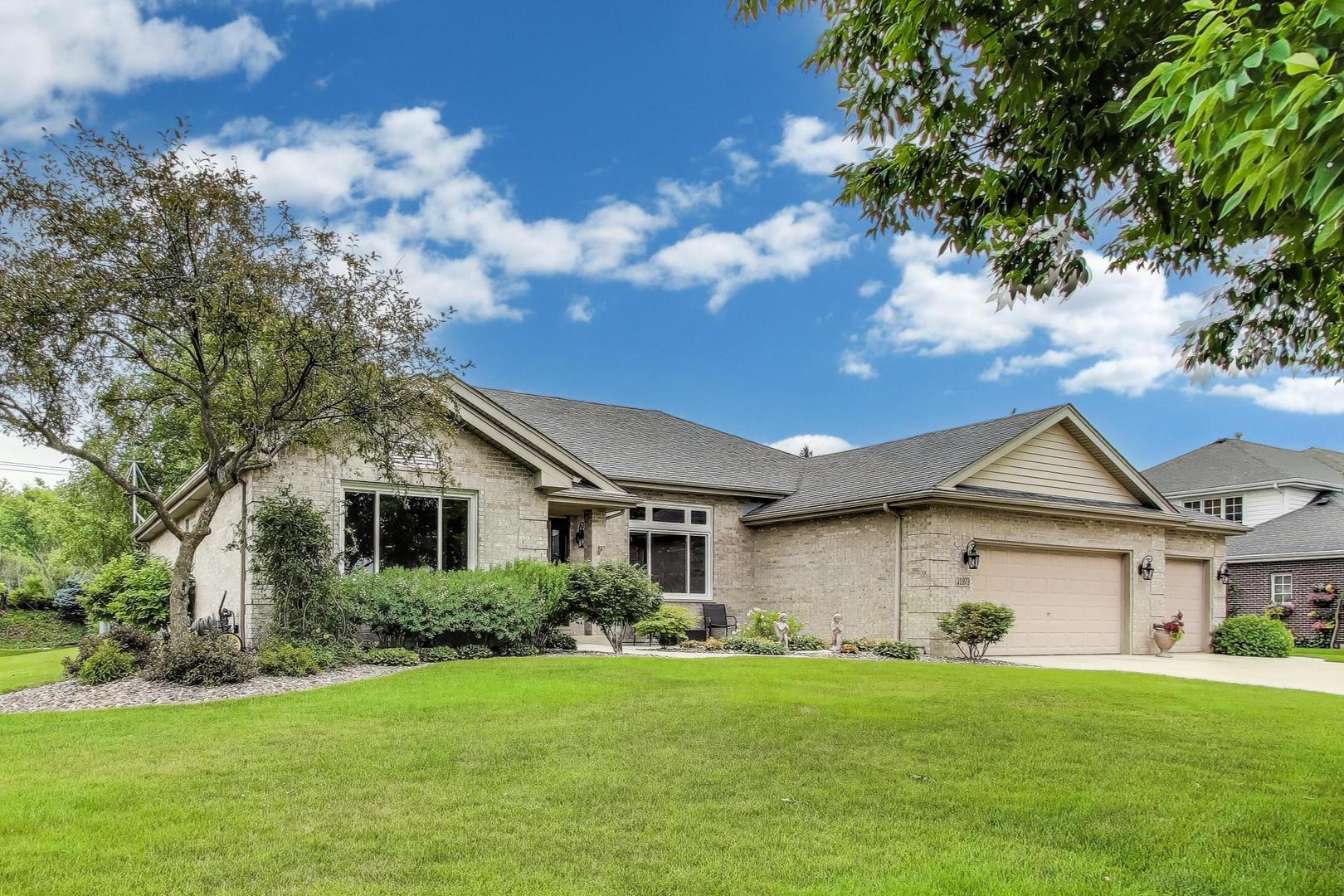 21973 Rosemary Road Frankfort, IL 60423 - Photo 3 of 48 Gallery Image 3