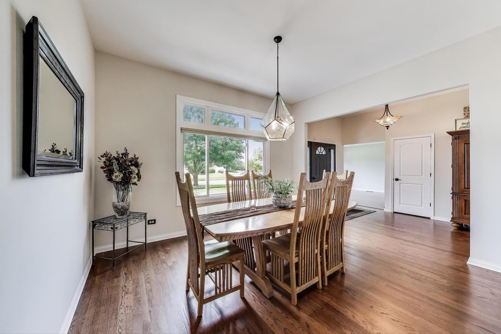 21973 Rosemary Road Frankfort, IL 60423 - Photo 9 of 48 Gallery Image 9