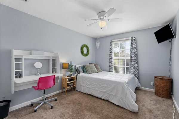 $749,500 | 5935 Southeast Crooked Oak Avenue, Hobe Sound, FL 33455