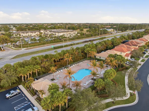 $749,500 | 5935 Southeast Crooked Oak Avenue, Hobe Sound, FL 33455