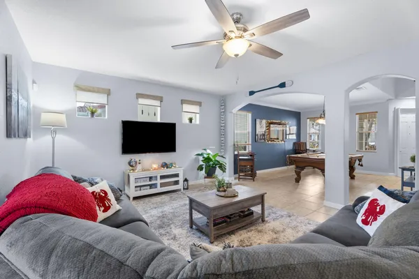 $749,500 | 5935 Southeast Crooked Oak Avenue, Hobe Sound, FL 33455