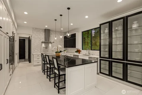 $4,795,000 | 12284 196th Avenue Northeast, Woodinville, WA 98077