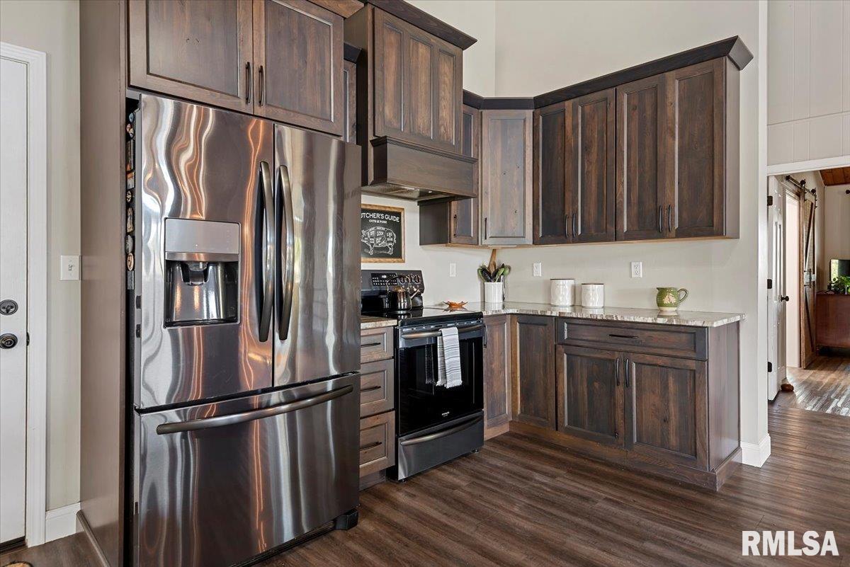 12 Quail Lane Jacksonville, IL 62650 - Photo 17 of 50