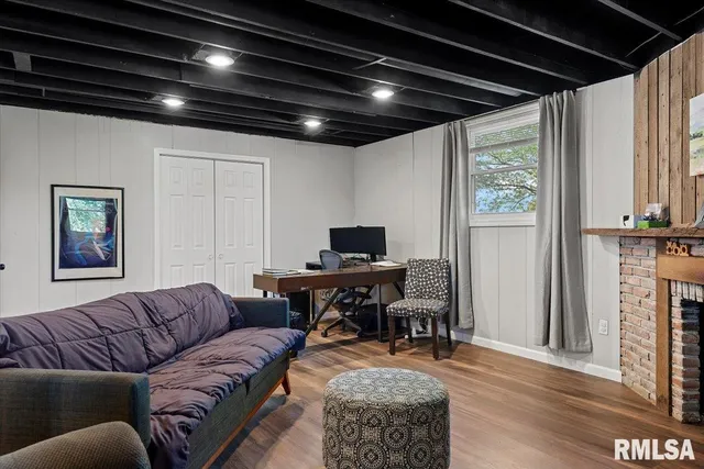 $305,000 | 12 Quail Lane, Jacksonville, IL 62650