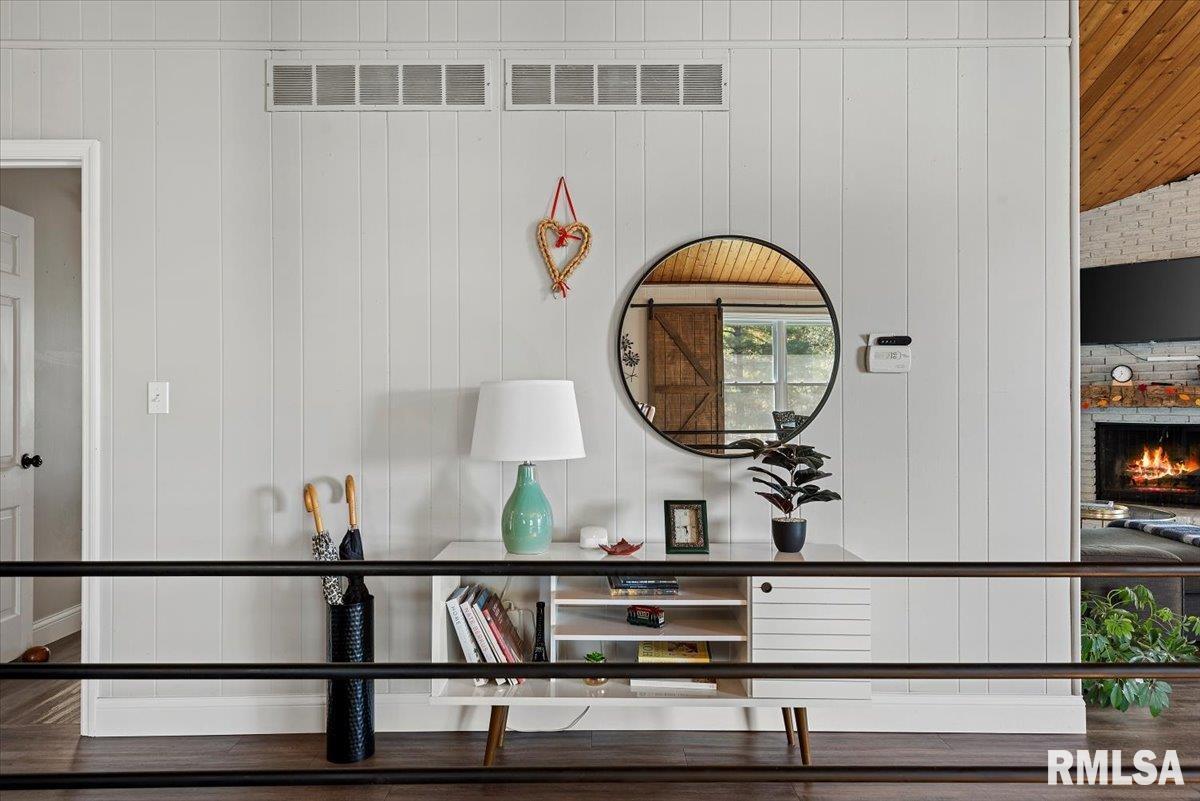 12 Quail Lane Jacksonville, IL 62650 - Photo 5 of 50