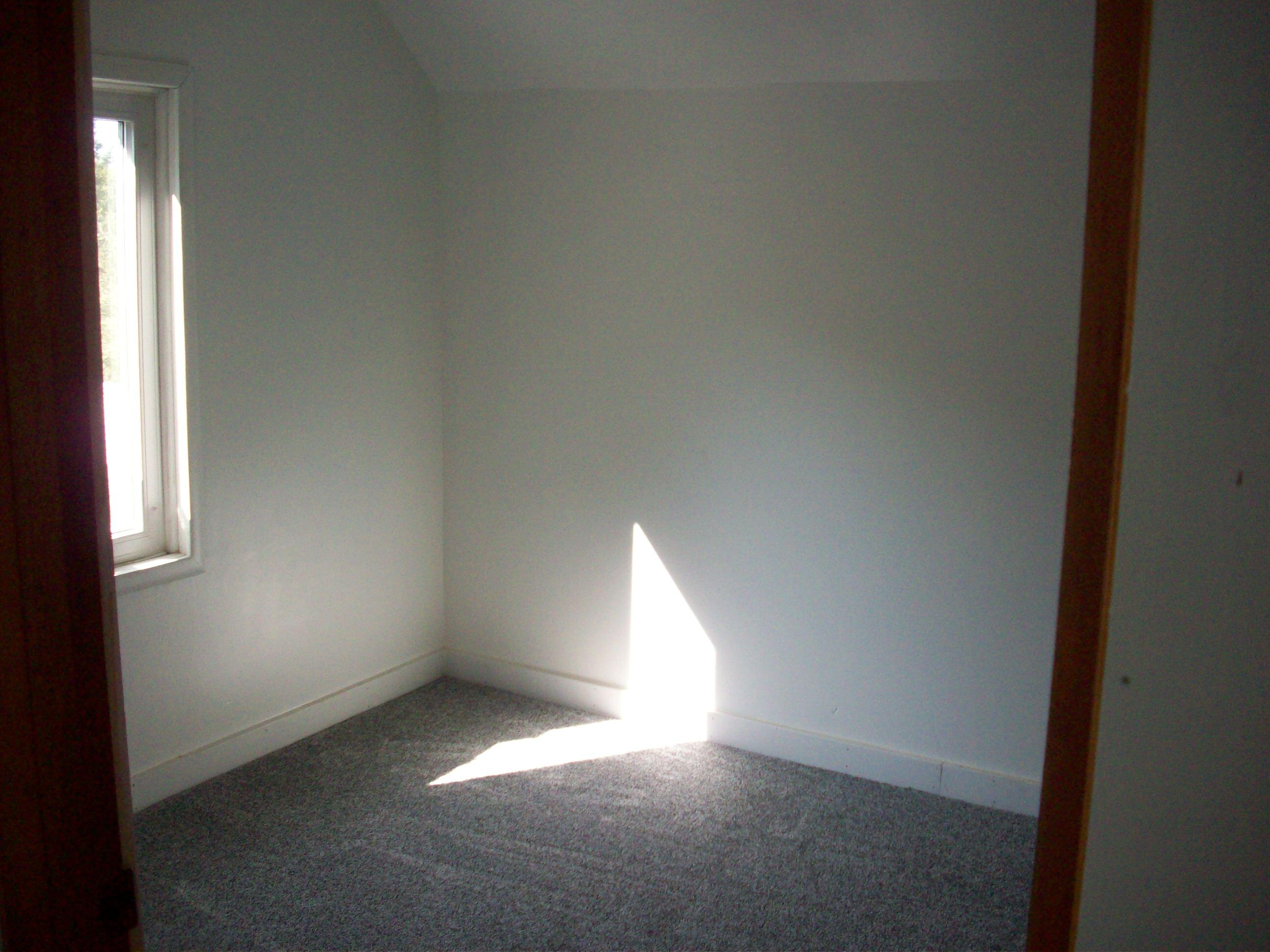23653 4 Mile Road Reed City, MI 49677 - Photo 17 of 27 100_5915