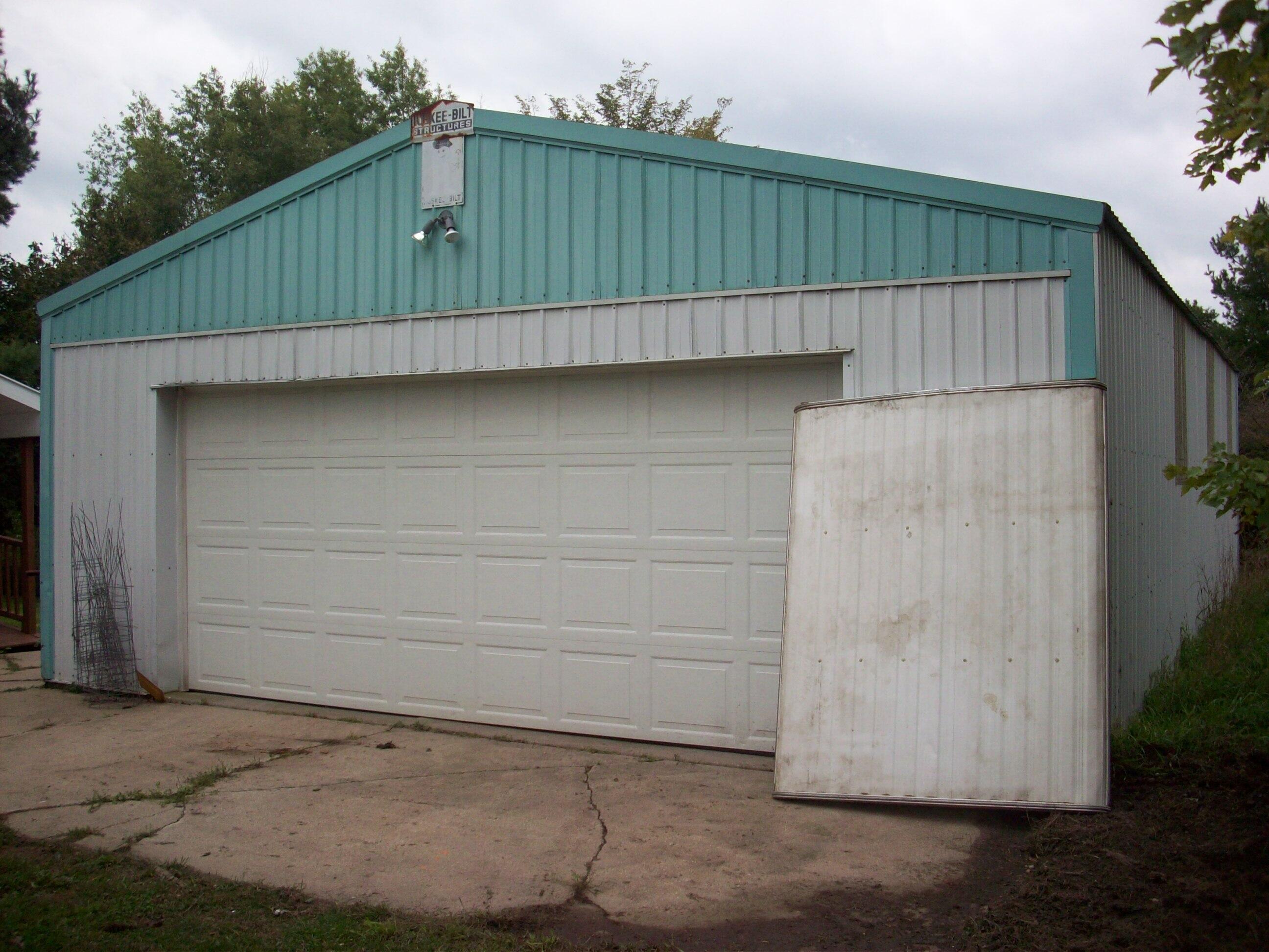 23653 4 Mile Road Reed City, MI 49677 - Photo 5 of 27 100_5954