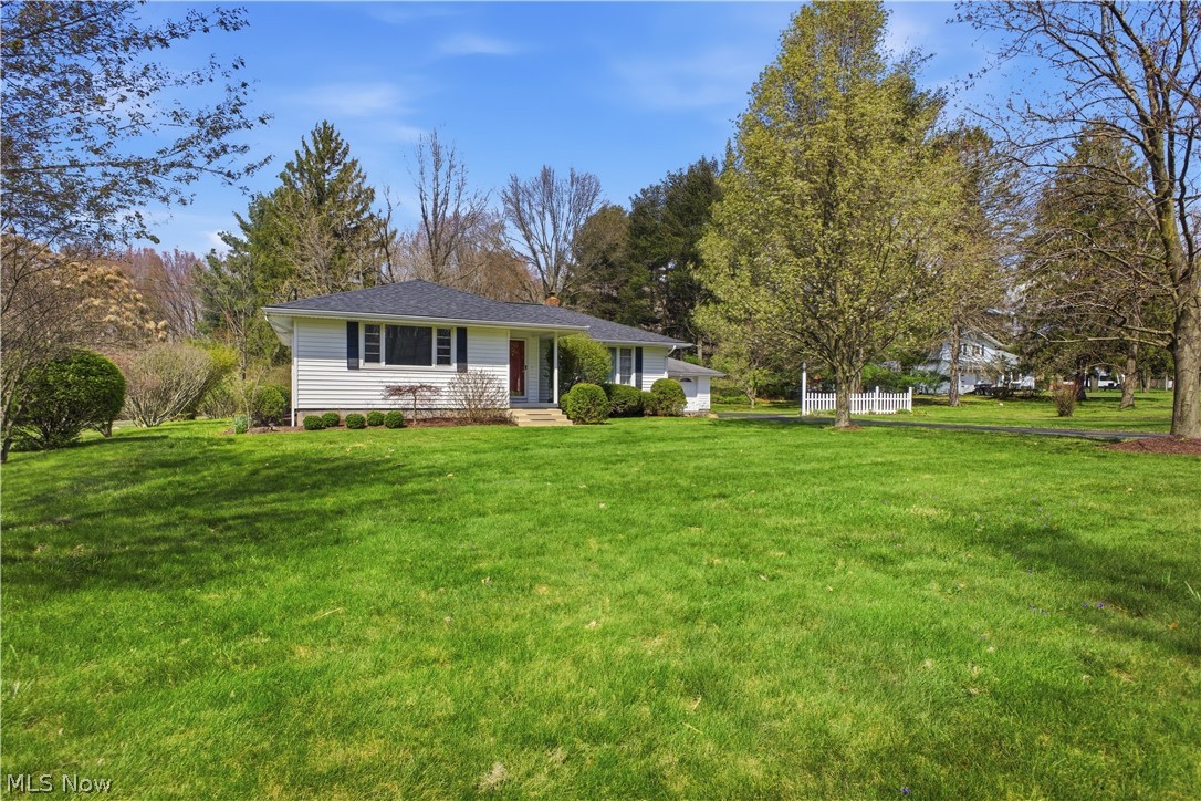 9231 King Graves Road Northeast Warren, OH 44484 - Photo 1 of 50