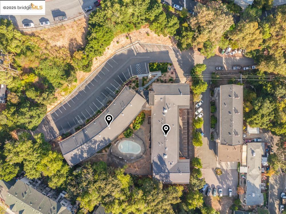 195 Los Robles Road Novato, CA 94949 - Photo 9 of 26 an aerial view of a house with a yard