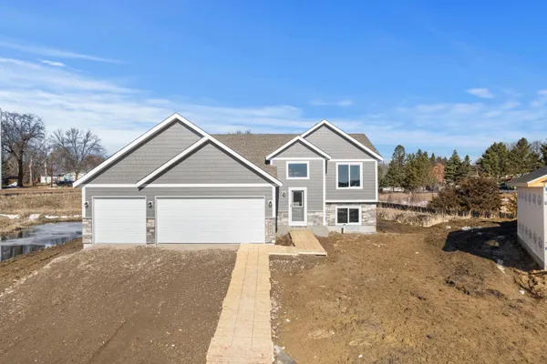 $479,280 | 605 Sienna Drive, Watertown, MN 55388