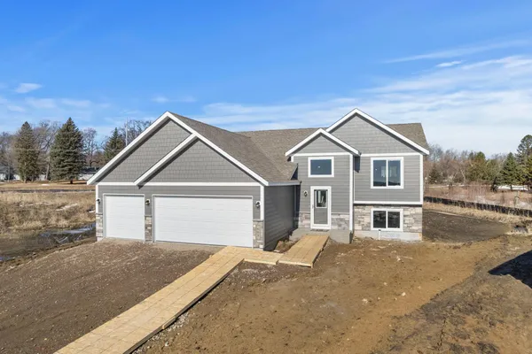 $479,280 | 605 Sienna Drive, Watertown, MN 55388