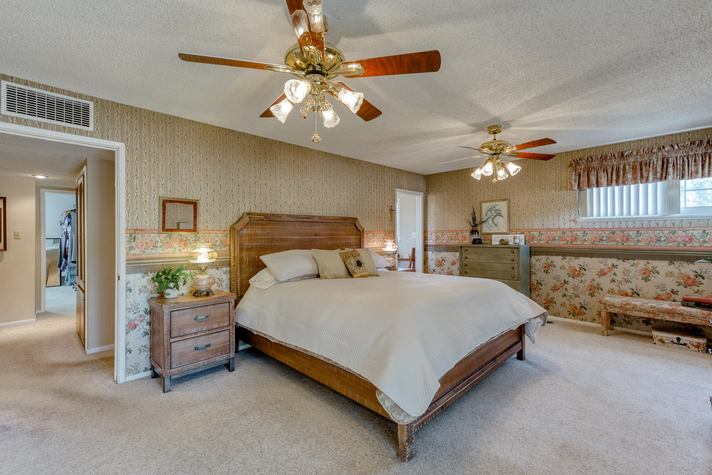 19970 Loafer Way Redding, CA 96002 - Photo 9 of 20