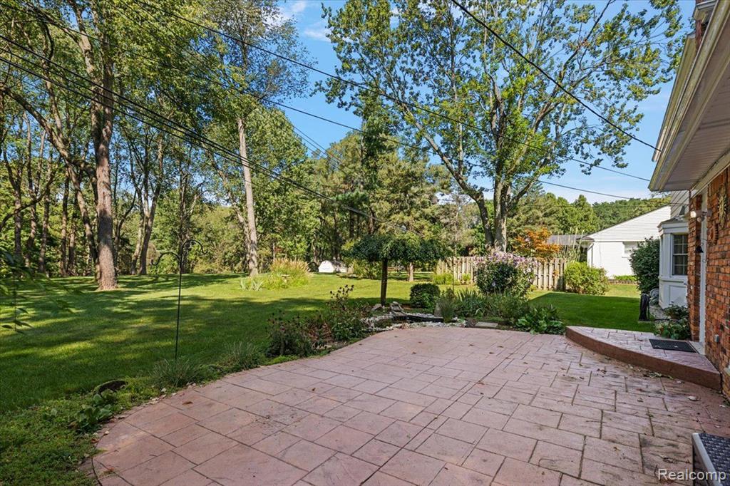 144 Oaklane Drive Rochester Hills, MI 48306 - Photo 63 of 74