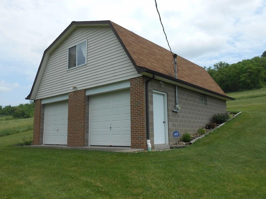 68 Baker Station Road Amity, PA 15311 - Photo 3 of 24