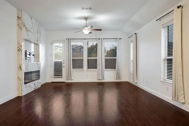 $3,000 | 2144 Spencer Lane, Carrollton, TX 75010