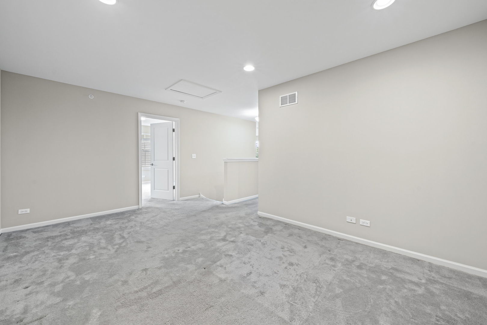1998 Shermer Road Glenview, IL 60026 - Photo 2 of 19
