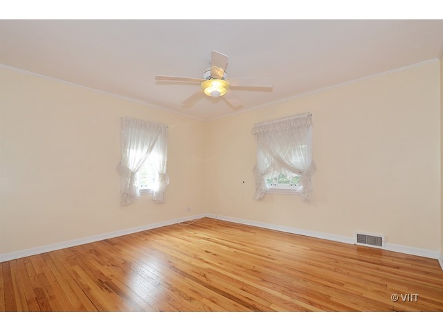 7362 East Prairie Road Lincolnwood, IL 60712 - Photo 9 of 10