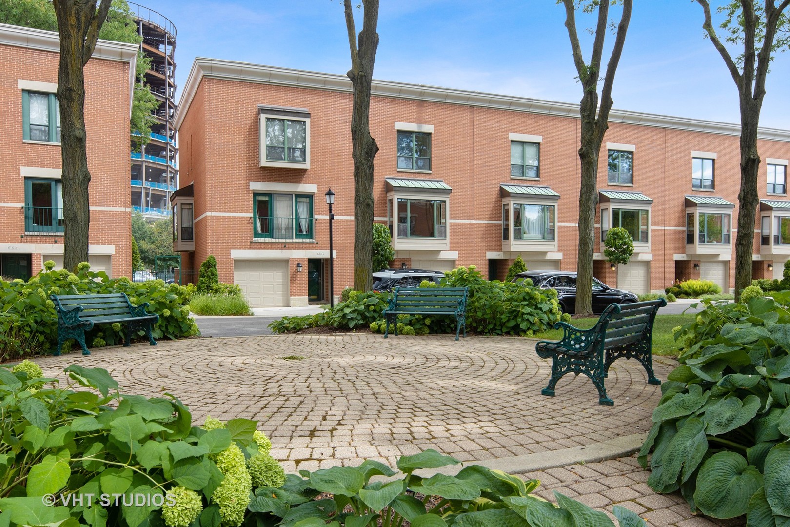 614 South Laflin Street, Unit F Chicago, IL 60607 - Photo 4 of 10 Gallery Image 4