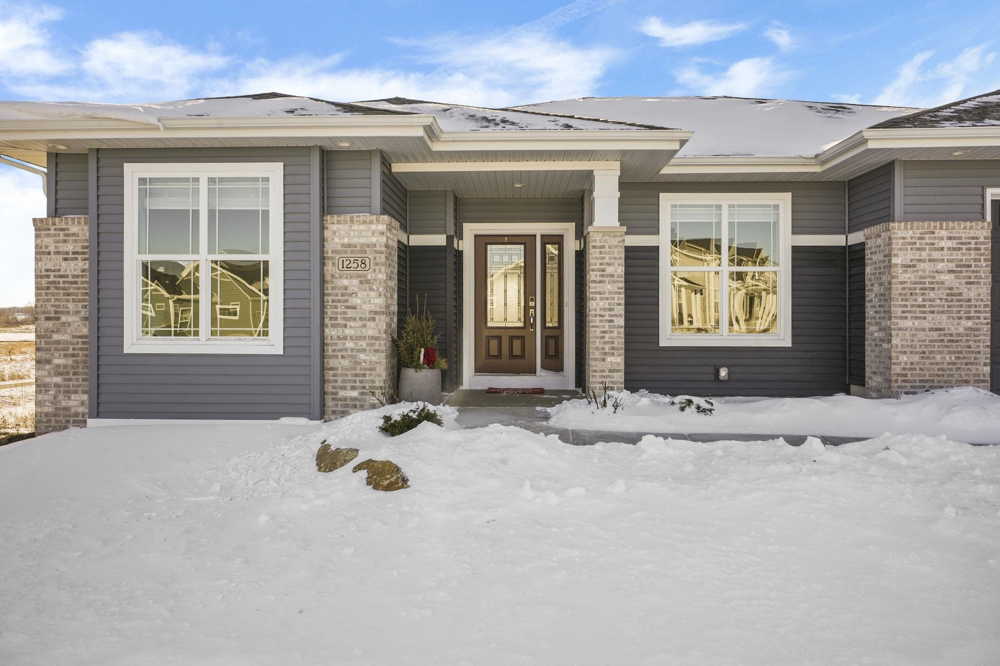 1258 Misty Forest Sun Prairie, WI 53590 - Photo 3 of 52