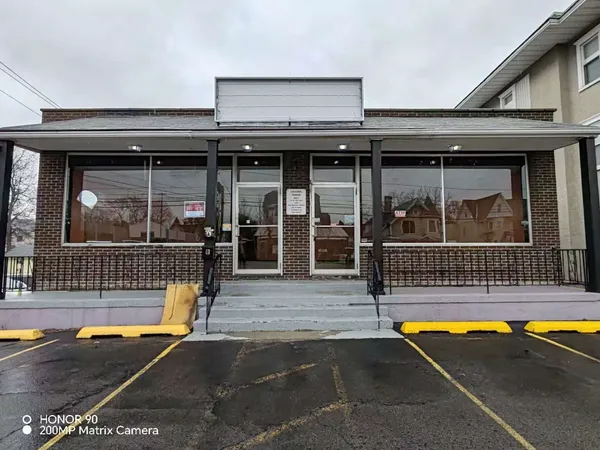 $2,700 | 200 Main Street, Binghamton, NY 13905