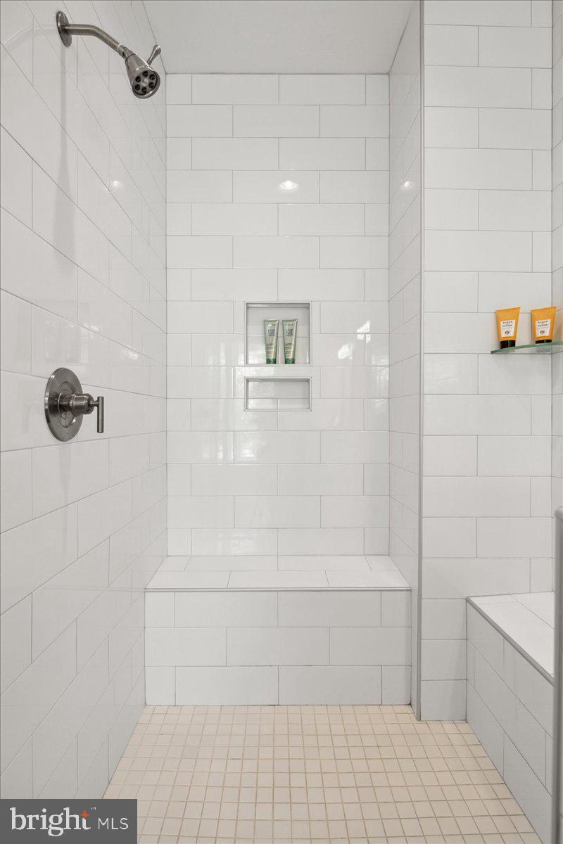 8129 River Road Bethesda, MD 20817 - Photo 40 of 84