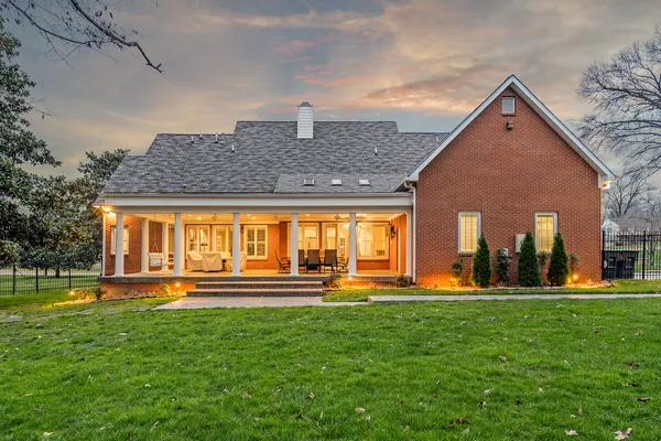 $1,399,900 | 811 North Maple Avenue, Cookeville, TN 38501