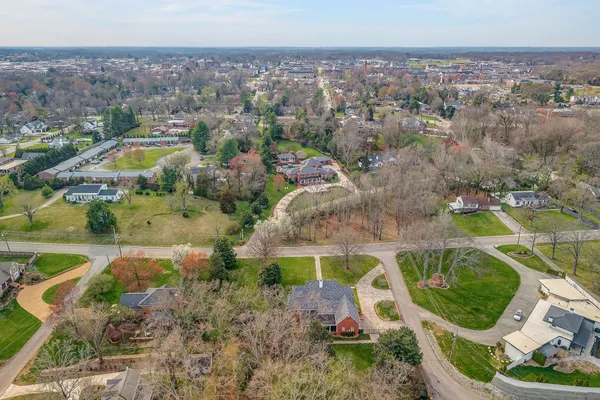 $1,399,900 | 811 North Maple Avenue, Cookeville, TN 38501