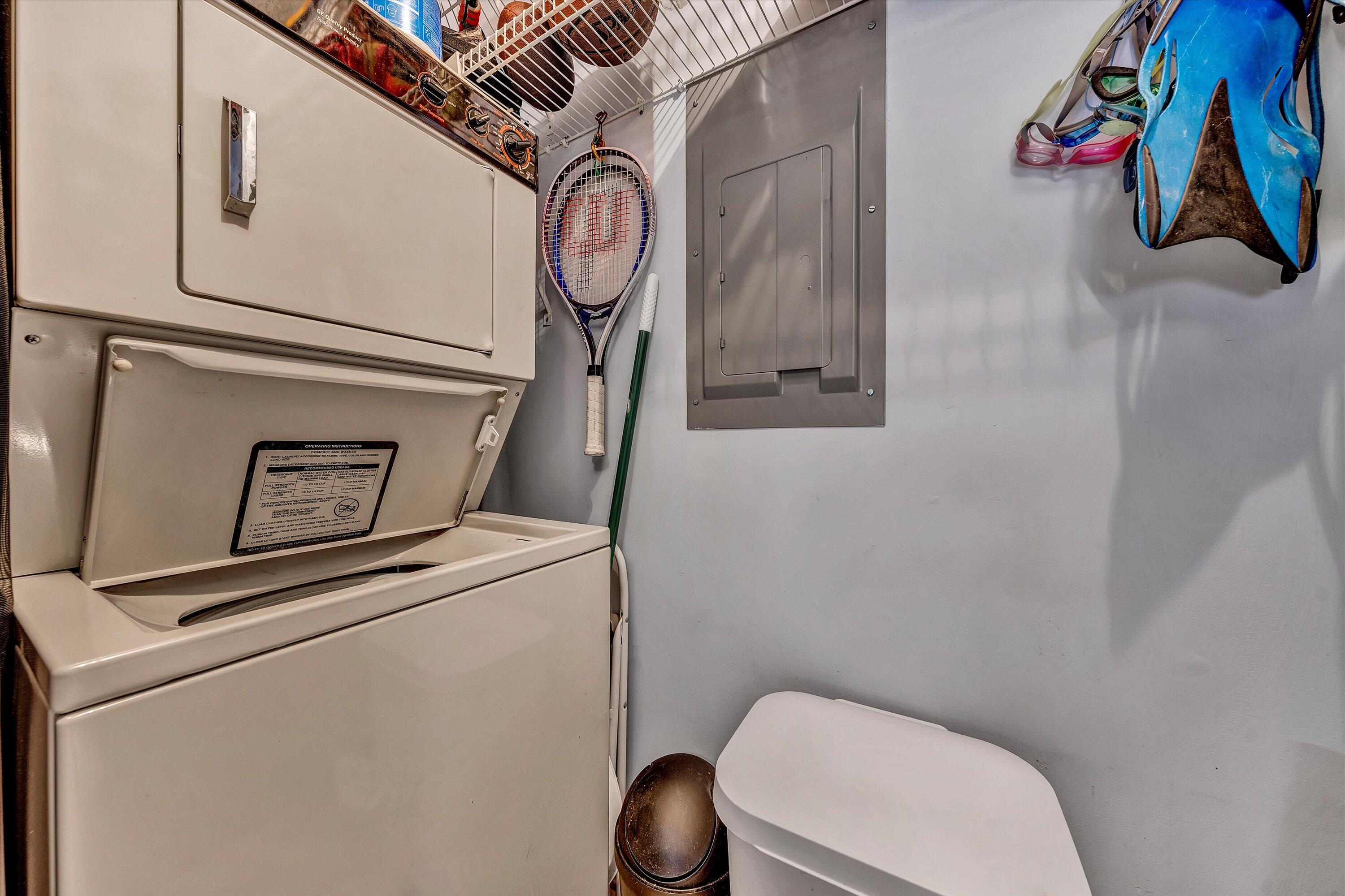 600 Monte Vista Road, Unit 802 Union Hall, VA 24176 - Photo 21 of 32 a utility room with dryer and washer