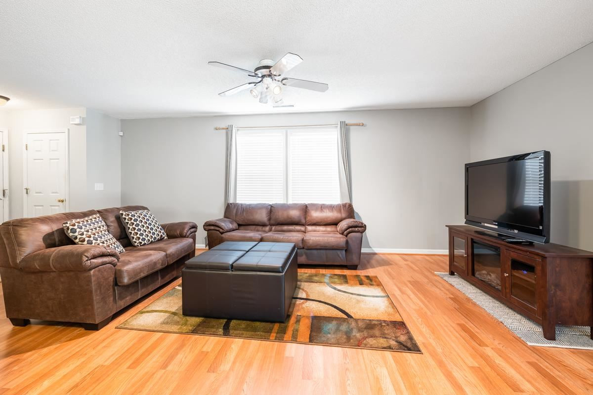 4808 Tommans Trail Raleigh, NC 27616 - Photo 3 of 30 Living Room