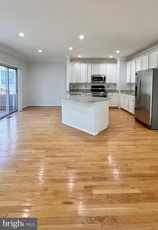 $827,000 | 5142 Ballycastle Circle, Alexandria, VA 22315