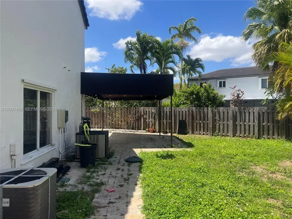 $599,000 | 7552 Southwest 157th Place, Miami, FL 33193