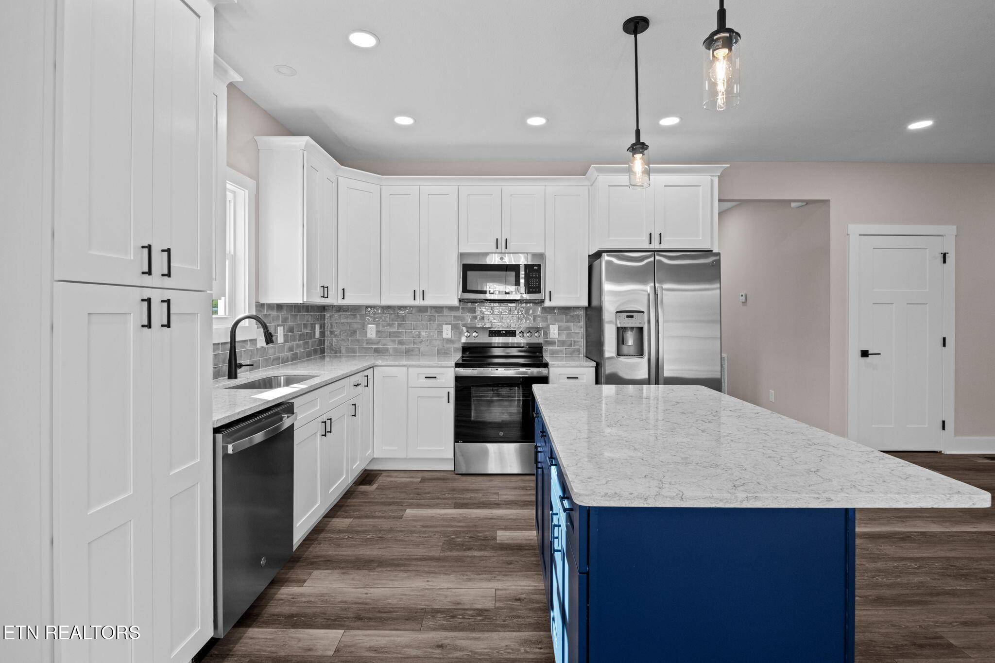 400 Hillvale Road Clinton, TN 37716 - Photo 22 of 37 26-web-or-mls-DSC_6048