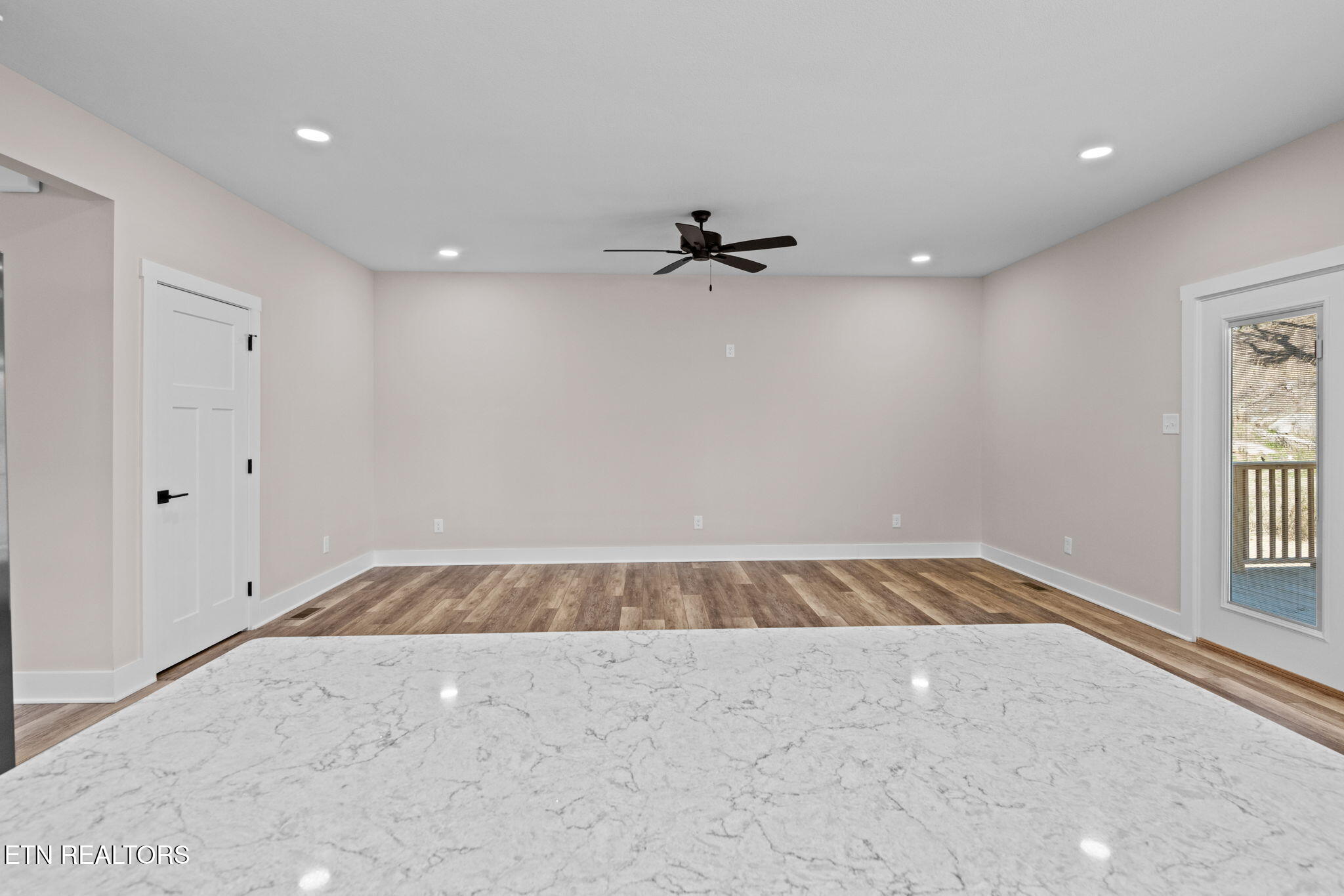 400 Hillvale Road Clinton, TN 37716 - Photo 25 of 37 28-web-or-mls-DSC_6058